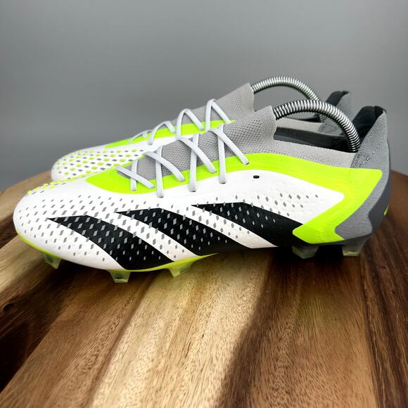 Adidas Predator Accuracy.1 FG Men's Size 11 White/Green Soccer Cleats GZ0035 - Picture 4 of 10